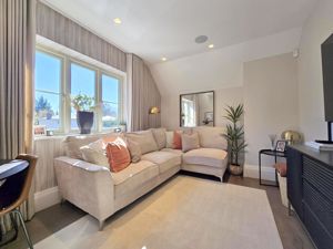 Photo 12- click for photo gallery